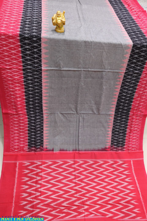 POCHAMPALLI IKKAT COTTON SAREE.