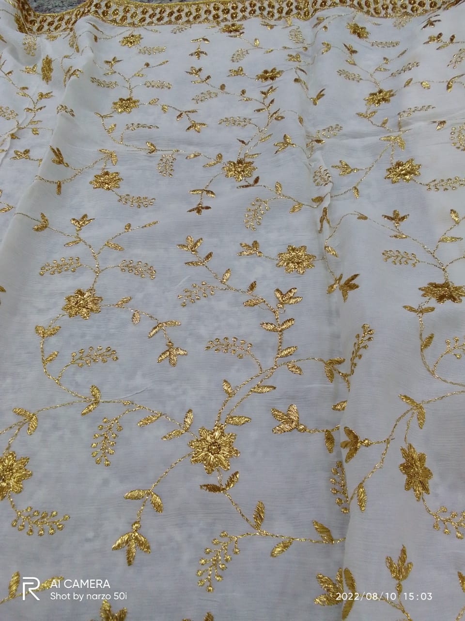 CHINON DEYBLE CHUNNI 