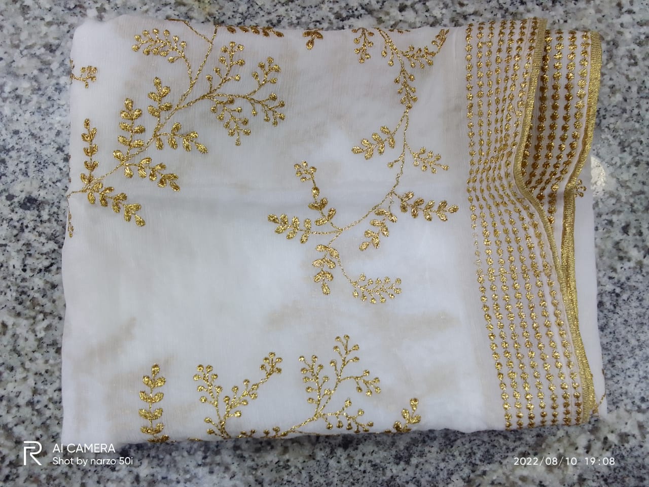 CHINON DYEBLE CHUNNI 