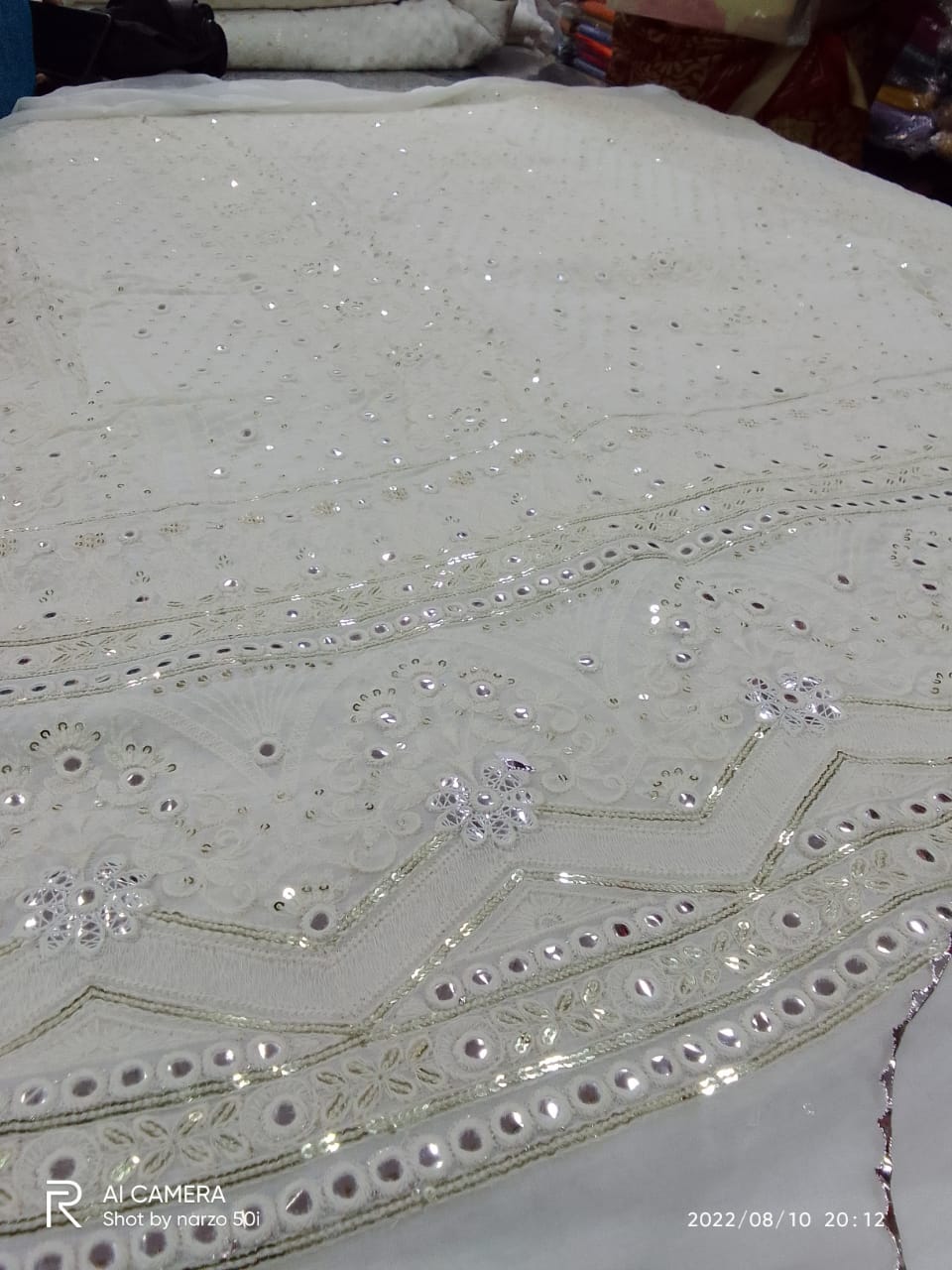 CHICKEN CURRY GEORGATTE DYEBLE LEHENGHA METERIAL. .