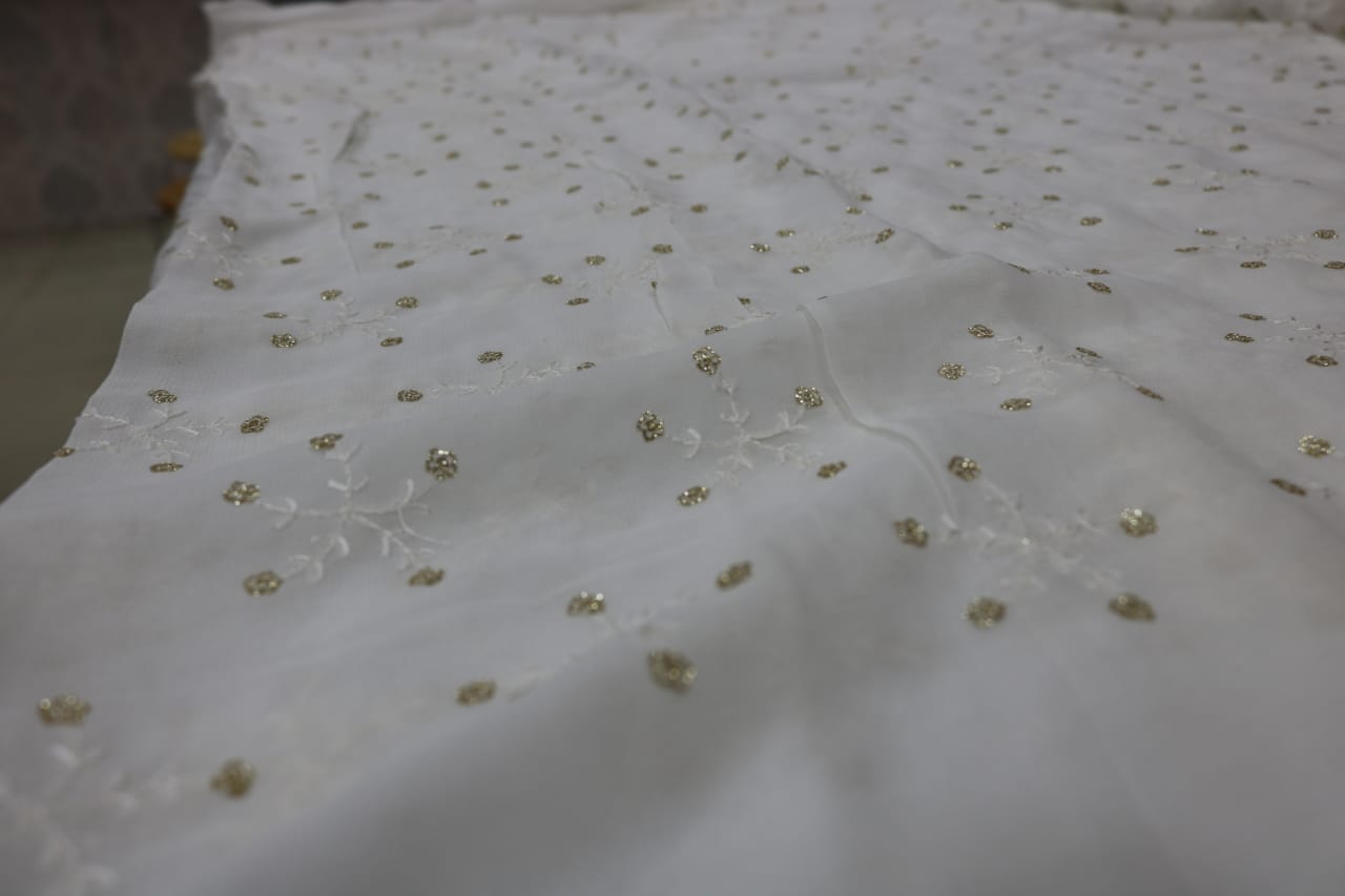  GEORGATTE DYEBLE  MATERIAL.